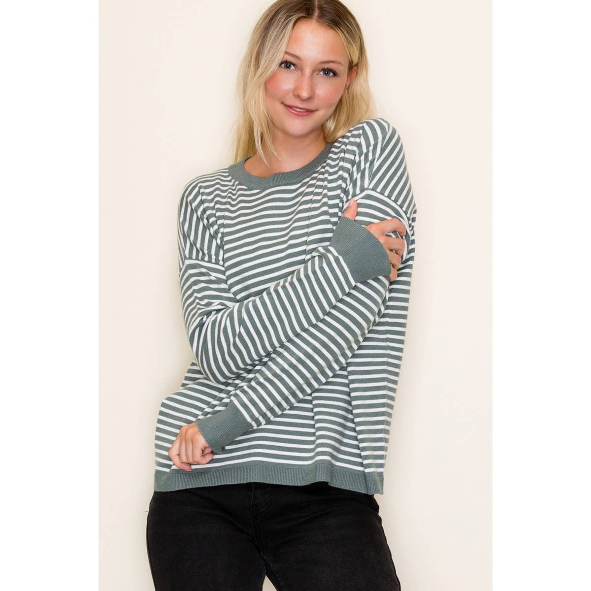 STRIPED SWEATER